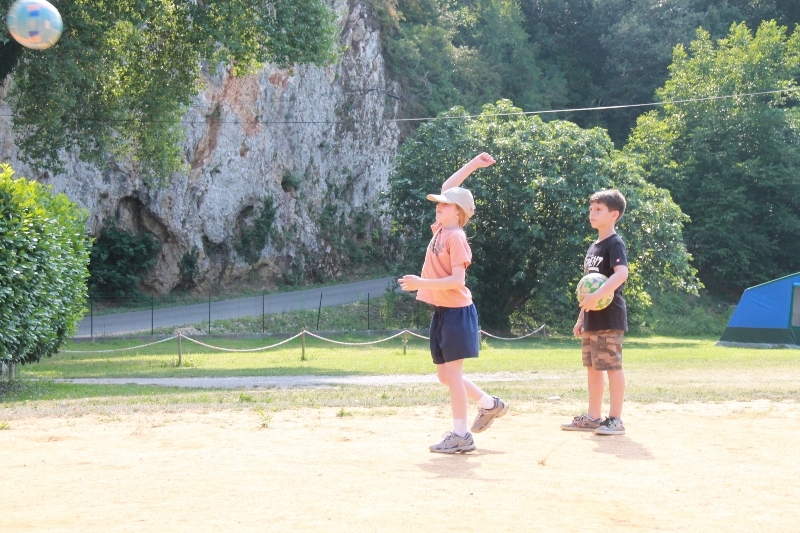Village Camps International Summer Camp Ard&egrave;che, France 2019-07-26 https://www.villagecamps.com/journals_admin/images/645-23-16-07-2013 lossless (207).jpg